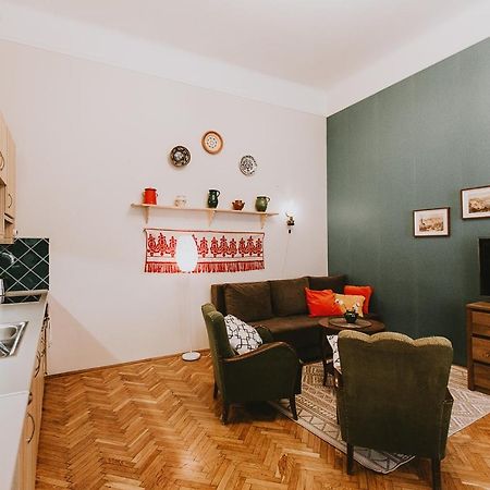 Budapest Folk Apartment 60Sm Spacious And Bright エクステリア 写真
