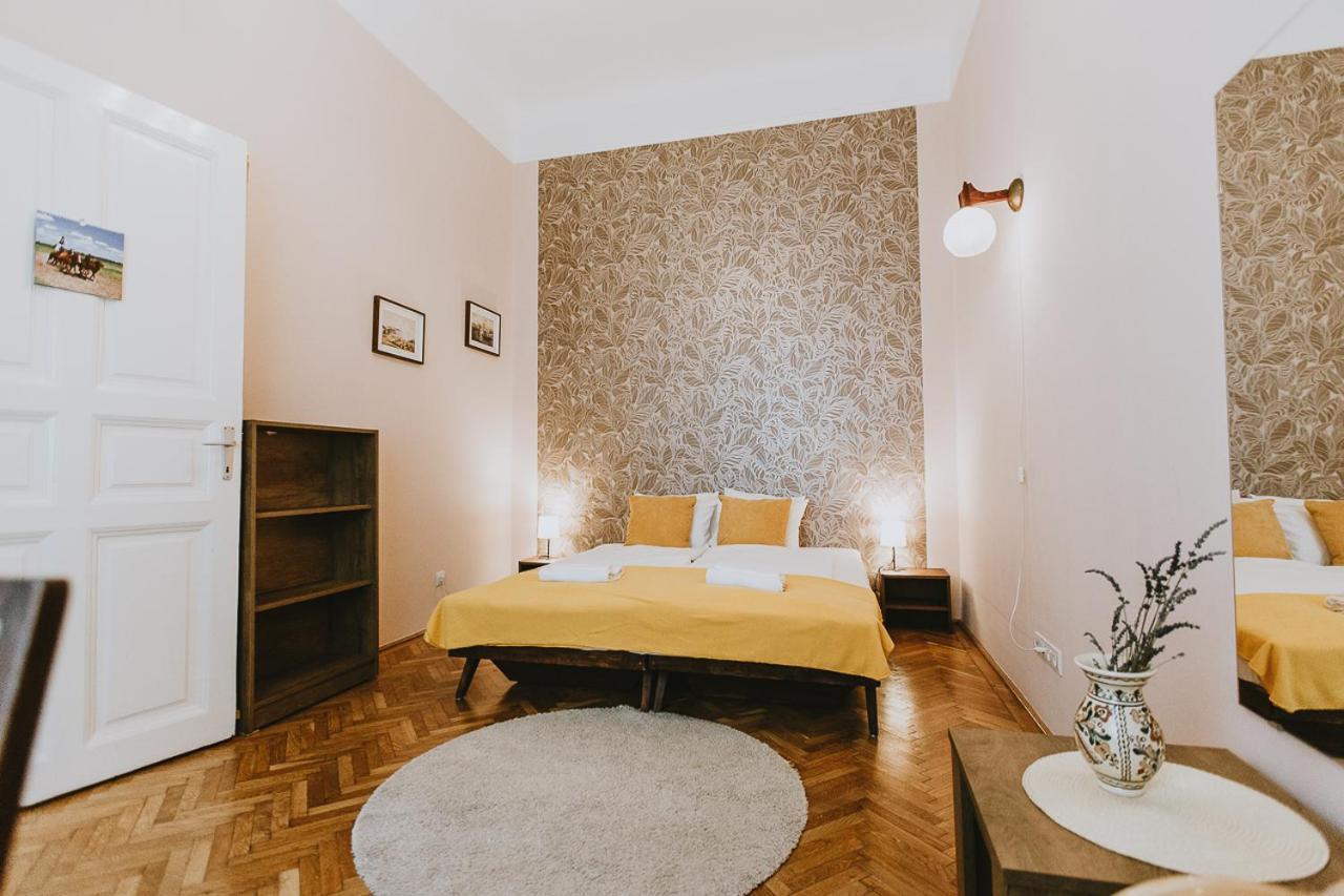 Budapest Folk Apartment 60Sm Spacious And Bright エクステリア 写真